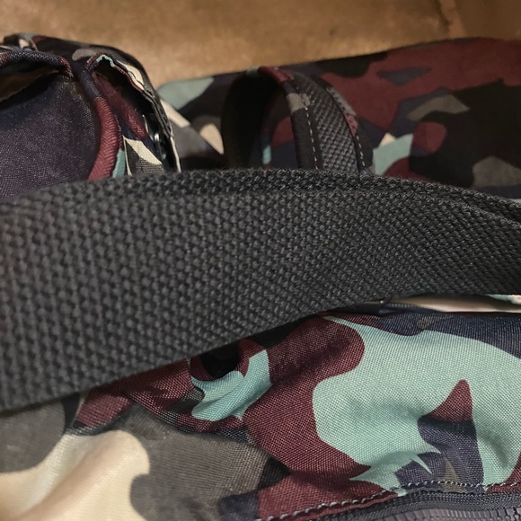 COPY - Kipling Camouflage Travel Bag - Picture 16 of 16